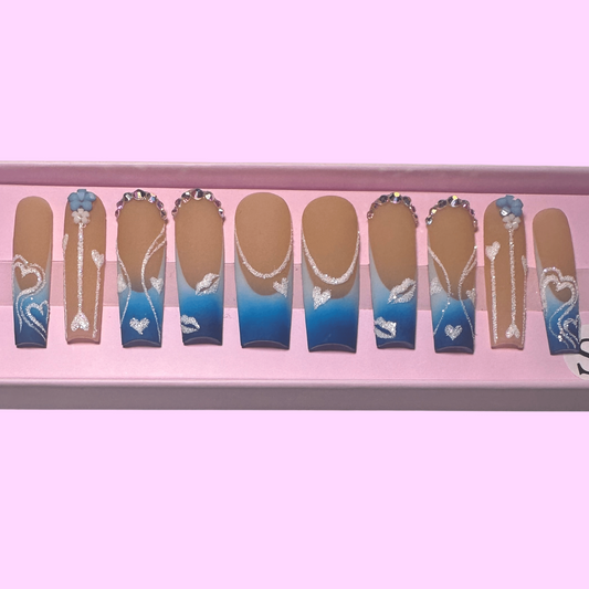 Heaven Sent Set - Boss Babe Press-On Nails