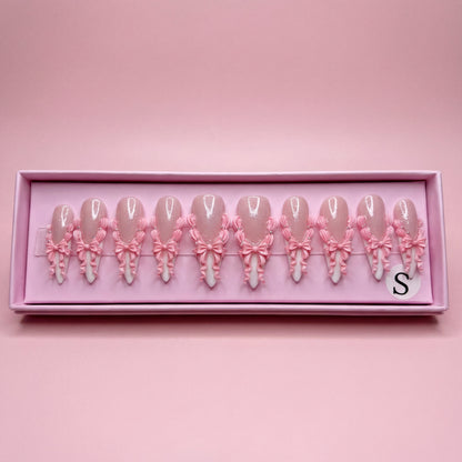 Wrapped in Frosting | Press - On Nails - Boss Babe Nails