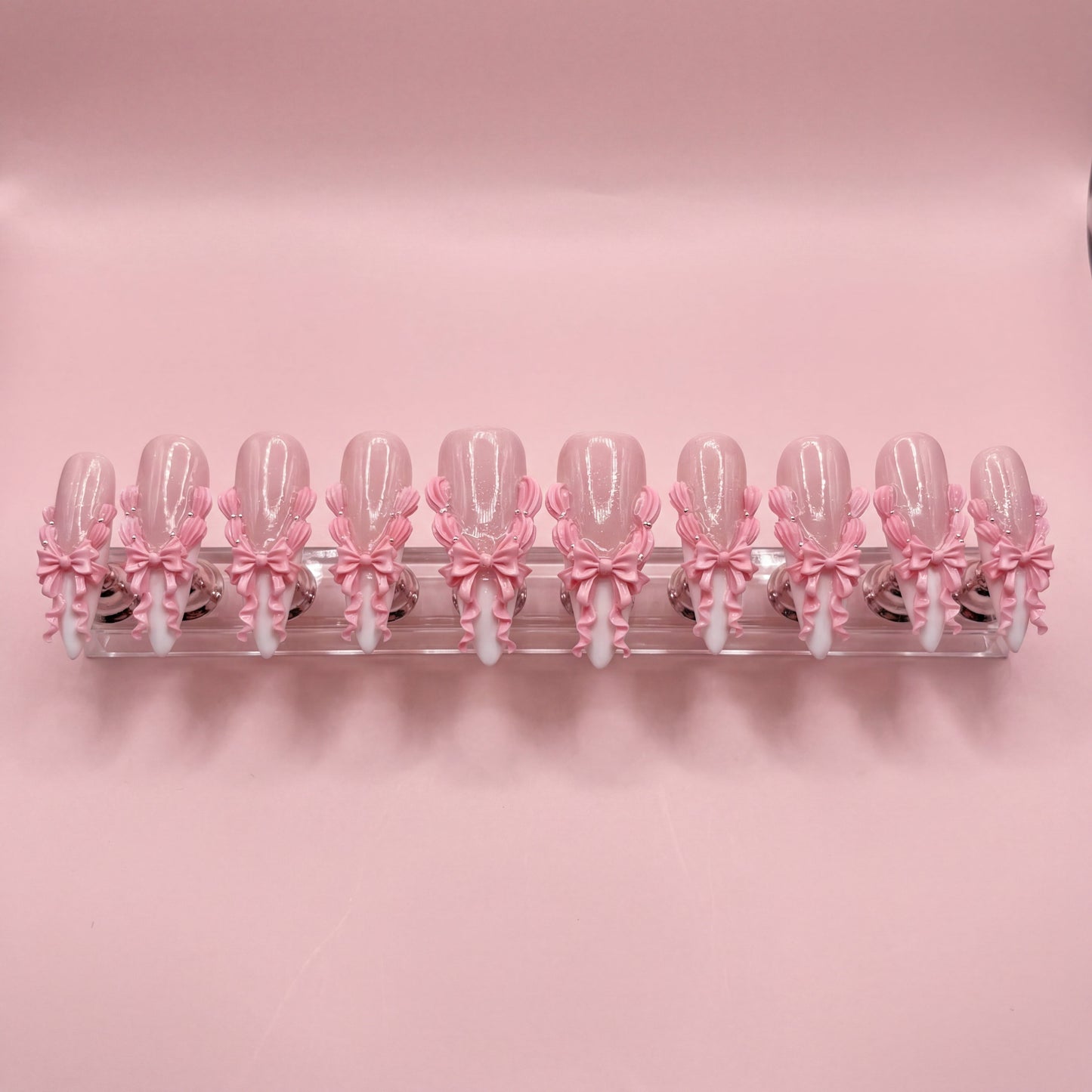 Wrapped in Frosting | Press - On Nails - Boss Babe Nails